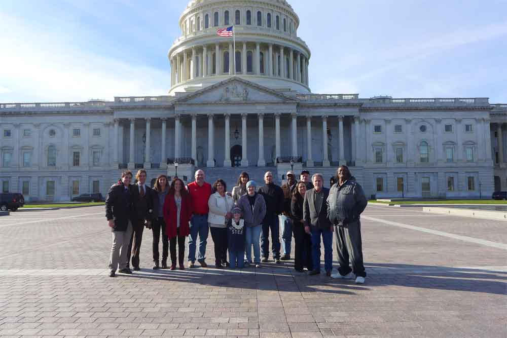 Farmers visit Congress