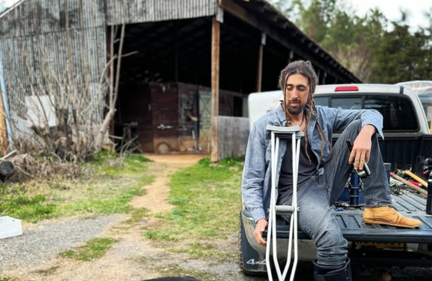 David Pearman iwth crutches
